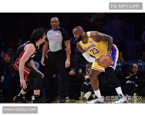 1999年NBA季后赛经典对决尼克斯与热火精彩回放全记录