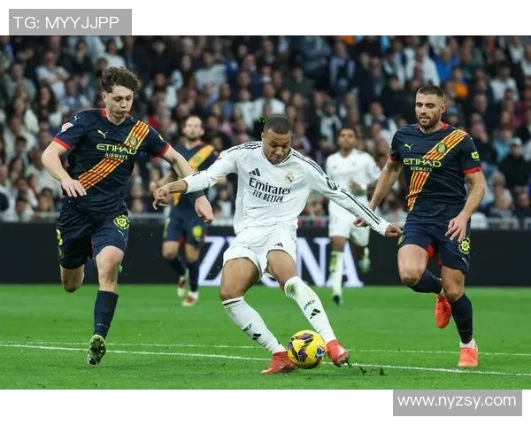 西甲焦点战赫塔费主场迎战巴塞罗那双方争夺三分激烈对决即将上演